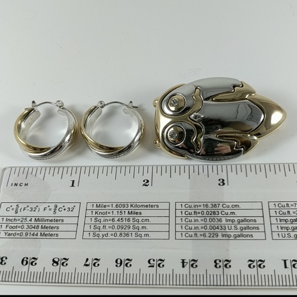 ๐จ๐ฆ Late 90s Liz Claiborne Brooch & Earrings Set - Picture 4 of 4